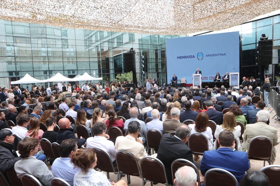 En el comunicado, la corporación también cuestionó la legalidad de la resolución