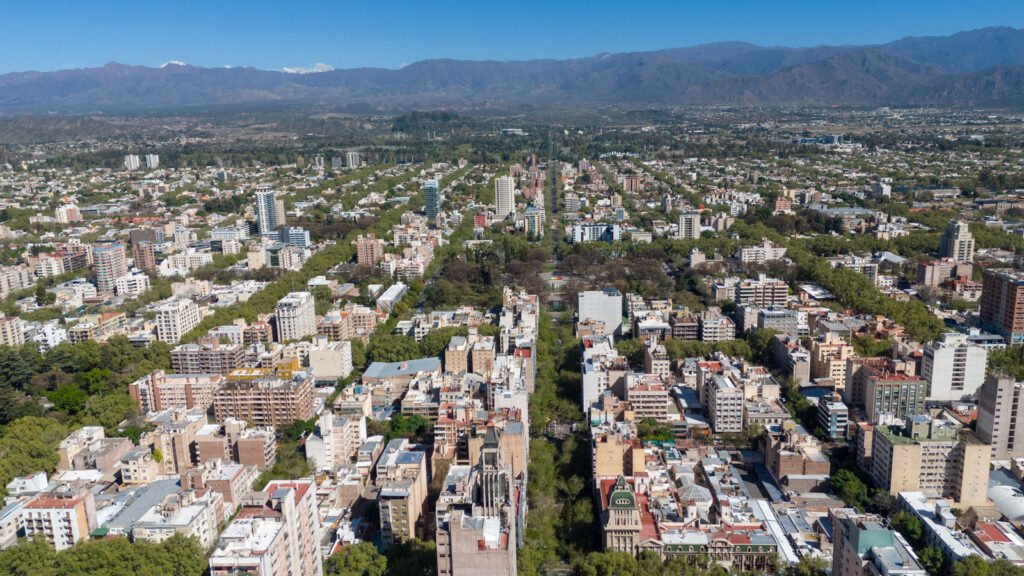 El pronóstico del tiempo en Mendoza anticipa un inicio de semana con condiciones mayormente estables